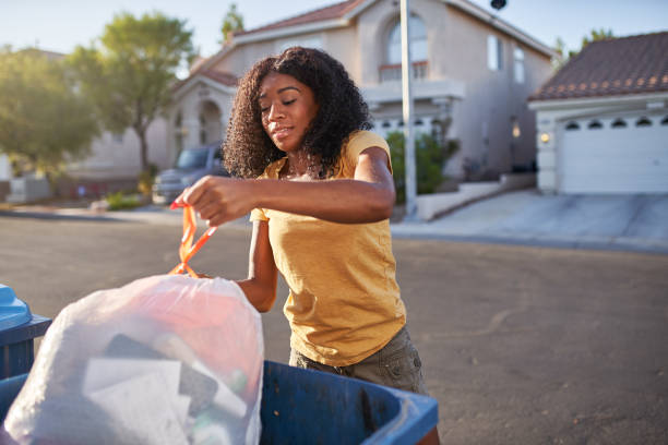  Council Bluffs, IA Junk Removal Pros